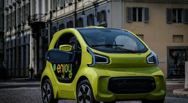 Eni: a Milano la flotta del car sharing Enjoy diventa anche elettrica