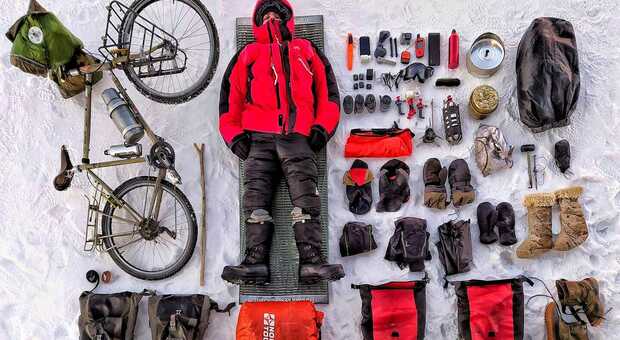 Lorenzo Barone, dalla savana africana alla tundra artica in bicicletta: la nuova impresa del viaggiatore solitario
