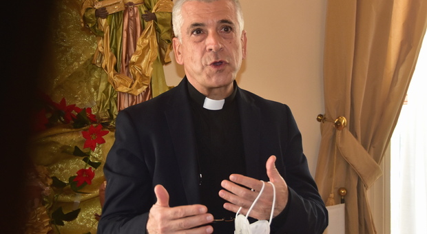 Monsignor Soddu ordinato vescovo alla cattedrale di Terni : «Accoglietemi e sentitemi uno di voi»
