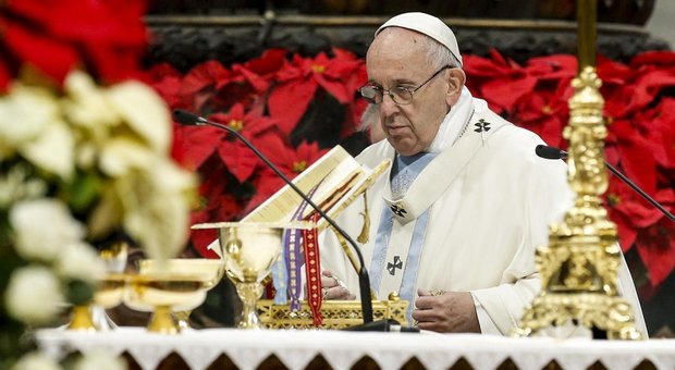 Papa Francesco richiamo a essere più buoni: «Mostrarsi cattivi è sintomo di debolezza»