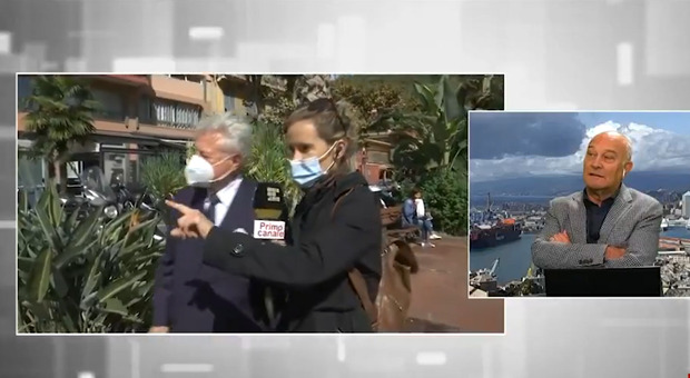 Ventimiglia, il sindaco Scullino derubato in diretta tv mentre parla di sicurezza
