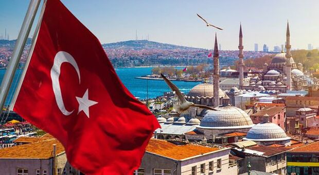 La Banca centrale turca lascia il tasso di riferimento al 19%
