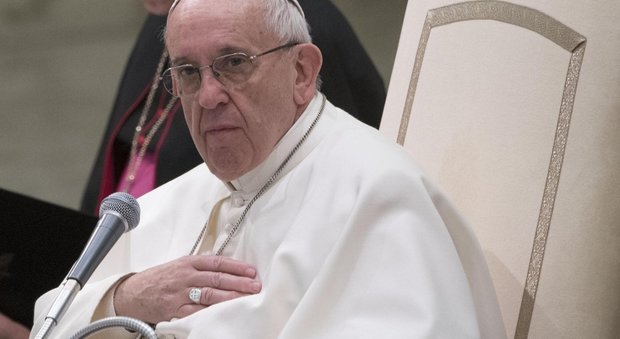 Papa Francesco alla Dia: «Non scoraggiatevi, continuate a combattere le mafie»