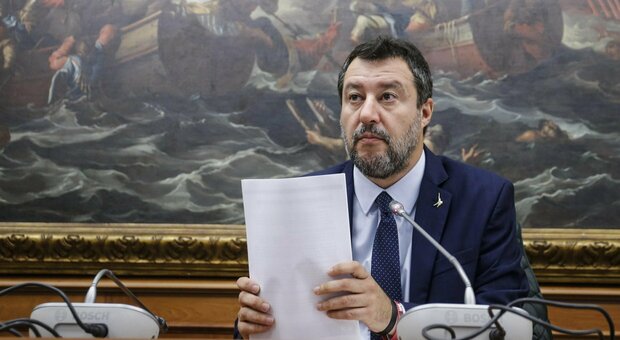 Manovra, Salvini: «La Lega punta sul taglio tasse, rottamazione cartelle e disabili»