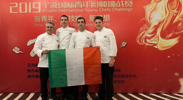 Nazionale Italiana Cuochi, medaglia d'oro per i giovani chef Del Villano e Capitani in Cina