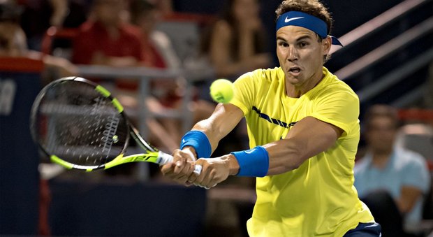 Montreal, Federer batte a fatica Ferrer e vola ai quarti di finale, crollo Nadal contro Shapovalov