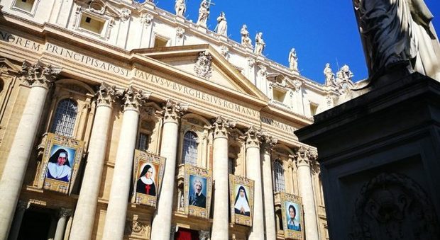 Vita morte e miracoli dal 1600 in poi, il Vaticano apre data-base sulla vita dei santi