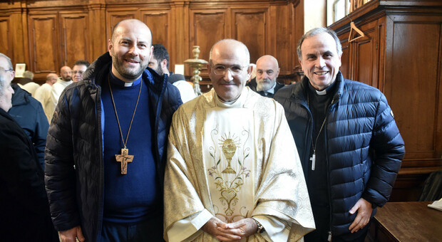 Don Vito con monsignor Pompili a Fonte Colombo
