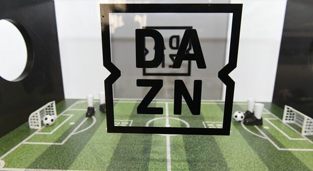 DAZN, Autorità: tre provvedimenti sulla trasmissione delle partite di Serie A