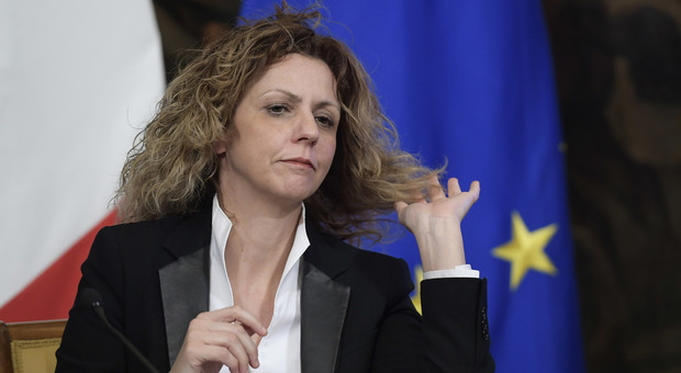 Barbara Lezzi, ministro per il Sud: «Autonomia, sui soldi nessuno ok»