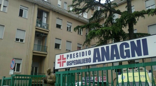 Futuro dell’ex ospedale di Anagni, pressing sul sindaco durante il confronto