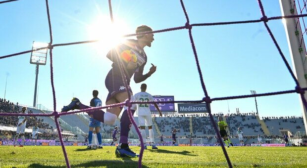 Fiorentina-Sassuolo 2-2, un tempo per uno e spettacolo al Franchi