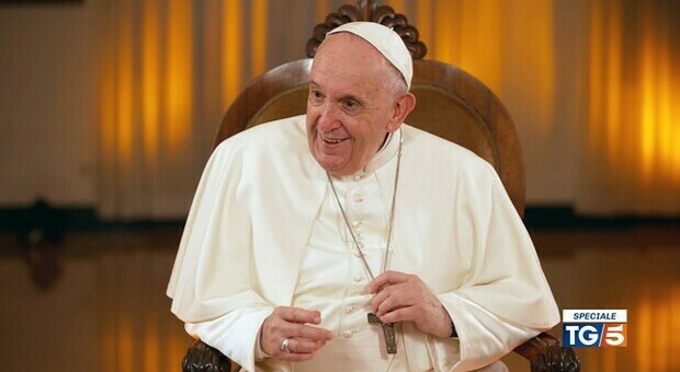 Papa Francesco: «La violenza sulle donne è come satanismo»