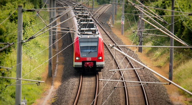 Narni, Trenitalia accoglie l'appello di De Rebotti. Da lunedì, tutti in carrozza. Ripristinato il collegamento ferroviario Orte-Terni