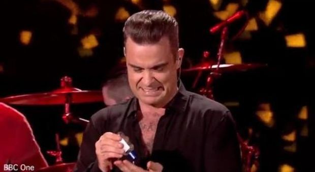 Robbie Williams nel suo video ironico su Instagram