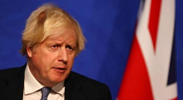 Boris Johnson nella bufera: sotto accusa per il party di Natale 2020 e per la ristrutturazione del suo appartamento