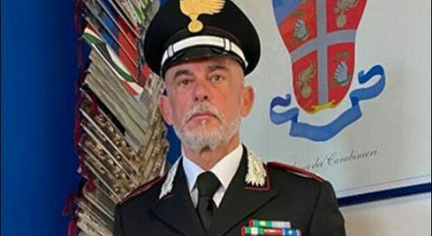 Si chiude in casa e si spara alla testa: muore sottotenente dei carabinieri di 55 anni, era il papà di due figlie