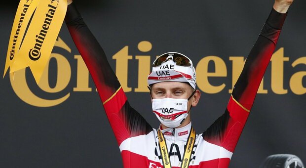 Tour de France, Pogacar vince la prima cronometro, Van der Poel resta in giallo