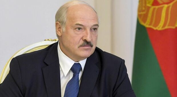Bielorussia, Ue estende sanzioni: saranno coinvolte anche le compagnie aeree