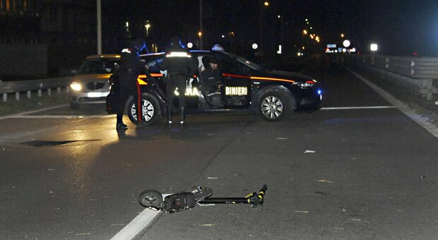Monopattino, 25enne travolto e ucciso da un'auto a Torino: conducente positivo all'alcol test, arrestato
