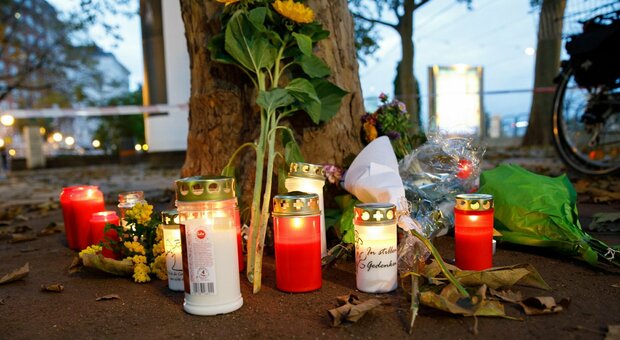 Vienna, l'attentato (a firma Isis) che spaventa l'Europa. E il Viminale alza l'allerta