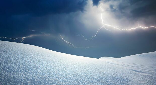 Temporali, vento forte e neve a quote collinari: prosegue l'allerta meteo nel Reatino