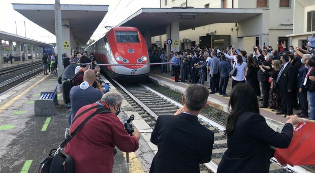 Treni Alta velocità, le fermate a Frosinone e Cassino restano anche per il 2022