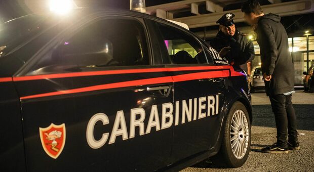 I carabinieri indagano sulla rapina messa in scena da finti carabinieri sul raccordo Perugia-Bettolle