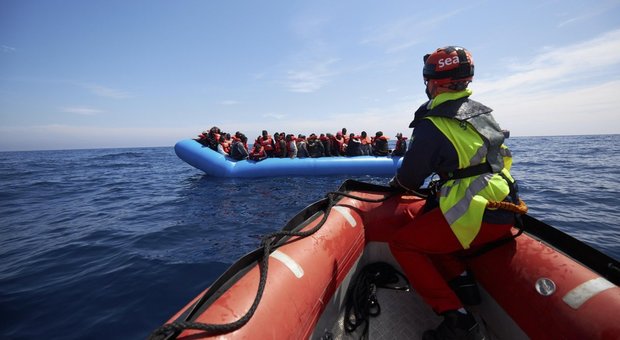 Alan Kurdi, l'appello di Sea Eye all'Unione europea: «Cibo e acqua stanno finendo»