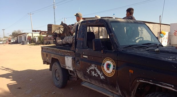 Libia, pioggia di missili sulle periferie di Tripoli: morti e feriti