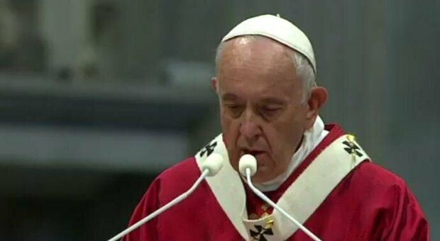 Papa Francesco cambia regole al Sinodo che diventa più democratico e movimentista e parte dal basso
