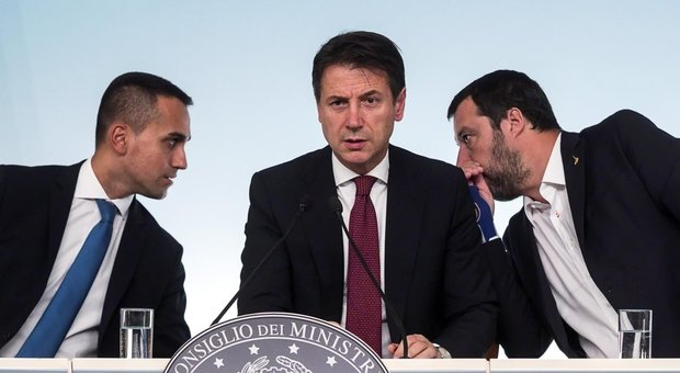 Governo, dopo la Sardegna competizione soft per frenare la caduta M5S