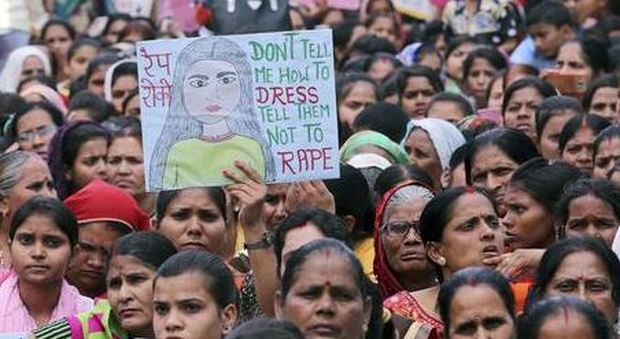 Indiano stupro sesso
