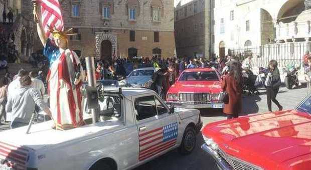 Perugia, in piazza IV Novembre i bolidi made in Usa per Avanti Tutta