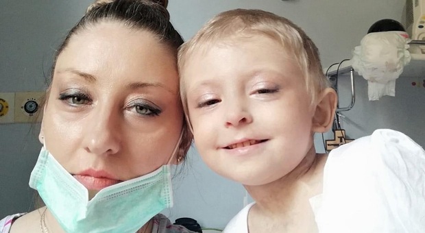 Pordenone, Elisa morta di leucemia a 6 anni. La mamma: «La sento vicina ogni giorno»