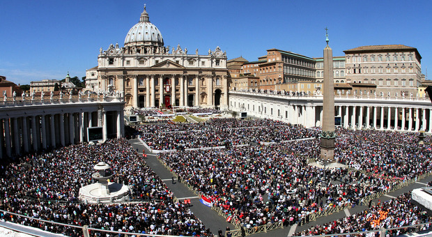 Vaticano, scrive al Papa la mamma del funzionario del governatorato licenziato