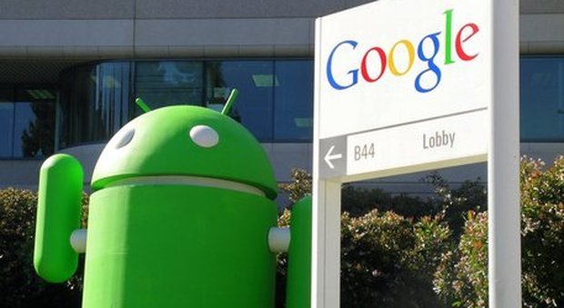 Android, maxi-attacco hacker: violati un milione di account Google
