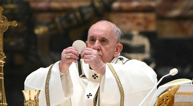 Papa Francesco bloccato dalla sciatalgia, niente Te Deum e messa di Capodanno