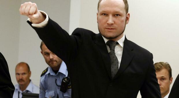 Antisemitismo, scoperta centrale dell'odio sul web: così inneggiavano a Breivik e Traini