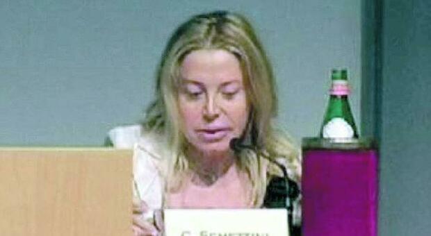 Chiara Schettini, ex giudice fallimentare condannata a sette anni: con il compagno si è appropriata di 5 milioni in alcuni processi