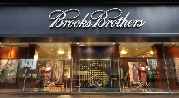 Brooks Brothers, la camicia dei vip dichiara bancarotta: fine di un simbolo