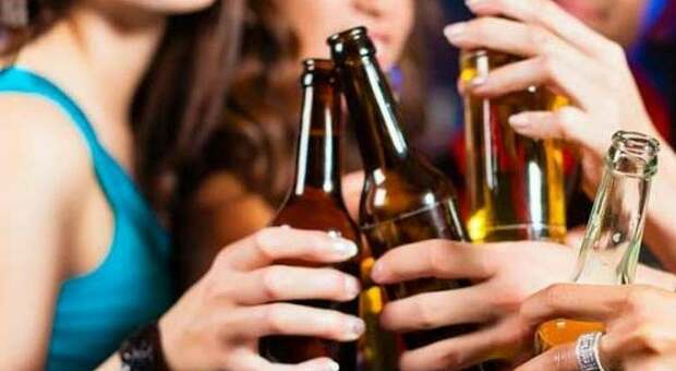 Alcol, spiegati gli effetti: ecco cosa accade quando si decide di smettere di bere