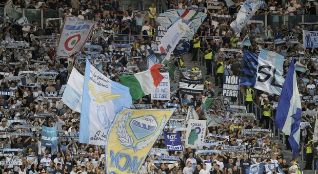 Lazio, biglietti low cost con la Sampdoria. La Curva Nord interrompe la protesta: «Tutti allo stadio»
