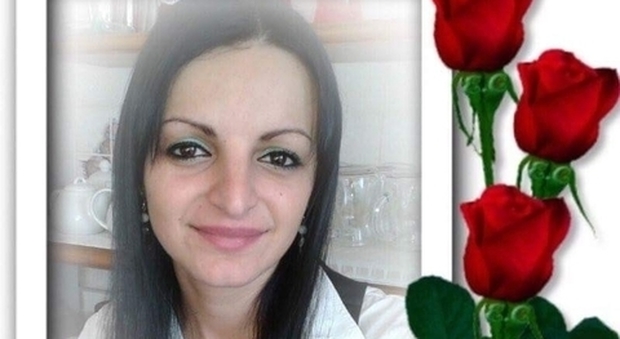 Omicidio in Metro a Roma, minacce sul profilo Facebook di Doina Matei, la donna che uccise con una ombrellata Vanessa Russo: «Cambia nome, tanto resti un'assassina»