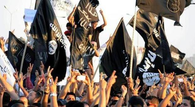 Isis, 19enne russa diretta in Siria intercettata e bloccata in Turchia