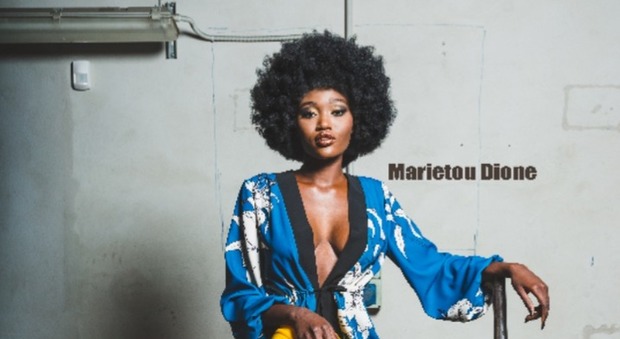 Marietou Dione, il 'Cigno nero', uno dei volti della campagna di African Fashion Gate