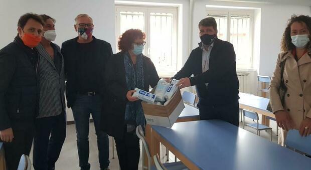 Rieti, a Contigliano inaugurato il nuovo refettorio del polo scolastico, donate 600 mascherine