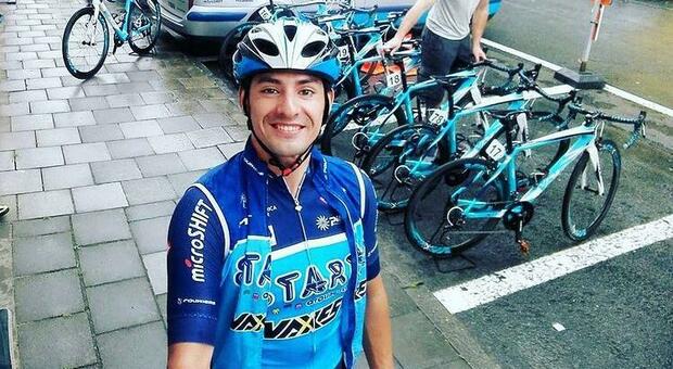 Covid, il ciclista Mansilla morto a 30 anni. L'ultimo post prima del coma: «Chissà se mi sveglierò»