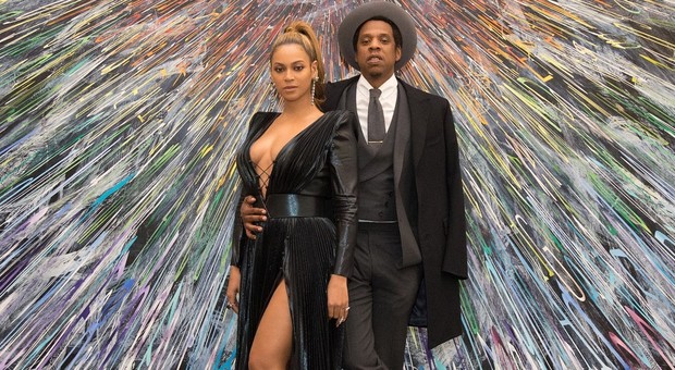 Beyoncé e Jay-Z, l'appello ai fan: «Diventate vegani, facciamolo insieme»