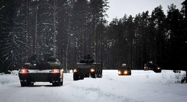 Ucraina, la Russia schiera 140mila soldati al confine, Kiev inizia le esercitazioni